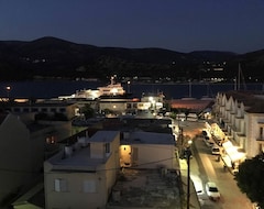 Khách sạn Aenos Hotel (Argostoli, Hy Lạp)