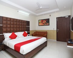 Khách sạn Capital O 2295 Hotel Razia Inn (Hissar, Ấn Độ)