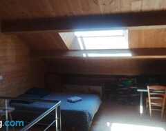 Cijela kuća/apartman Suite A La Campagne Dans Une Jolie Maison En Bois. (Laussonne, Francuska)