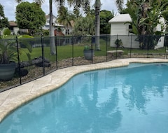 Tüm Ev/Apart Daire Getaway To Florida, Heated Pool Entire Home (Lauderhill, ABD)