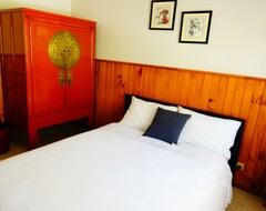 Toàn bộ căn nhà/căn hộ The House Sleeps 2 - 7  3 Bedrooms,2 Bathrooms (Woodend, Úc)