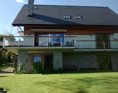 Tüm Ev/Apart Daire Luxury Villa With Mountain View. Living Room, 4 Bedrooms, 2 Saunas, Billiards (Rajcza, Polonya)