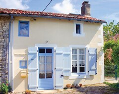 Toàn bộ căn nhà/căn hộ 1 Bedroom Accommodation In Paizay Naudouin (Paizay-Naudouin-Embourie, Pháp)