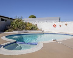 Khách sạn Modern Poolside (San Diego, Hoa Kỳ)