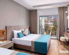 Khách sạn Side Story Hotel (Side, Thổ Nhĩ Kỳ)