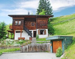 Toàn bộ căn nhà/căn hộ Apartment Montana In Langwies - 5 Persons, 2 Bedrooms (Langwies, Thụy Sỹ)
