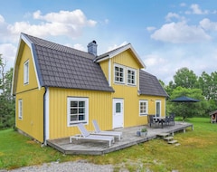 Entire House / Apartment 2 Bedroom Accommodation In Åmotfors (Eda, Sweden)
