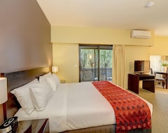 Khách sạn Comfort Inn & Suites City Views (Ballarat, Úc)