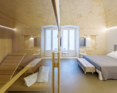 Khách sạn Murr Luxury Rooms (Noci, Ý)