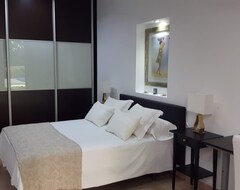 Hotel Independent And Unique Guest Room In The Prat De Llobregat (El Prat de Llobregat, España)