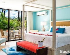 Hotel Margaritaville Beach Resort - Honeymoon Suite - Costa Rica (Playa Flamingo, Kostarika)