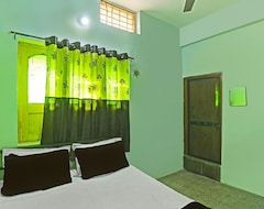 Hotel Spot On 7 Day Stay (Bhadravati, Indija)