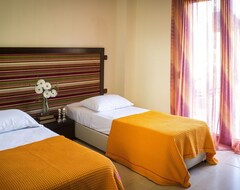 Hotel Nefeli Villas & Suites (Nea Skioni, Greece)