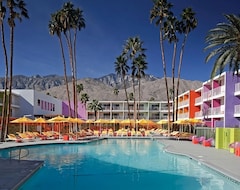 Otel Enjoy The Beauty Of Palm Springs! Relax At Our 4 Pool View Units! (Palm Springs, ABD)