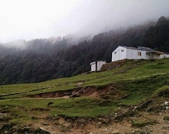 Hotel Alpine Adventure Camp (Rudraprayag, Indien)