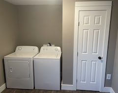 Entire House / Apartment The Cottages; 2021 Completely Remodeled! (Spur, USA)