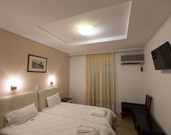 Hotelli Flisvos Rooms (Livanates, Kreikka)