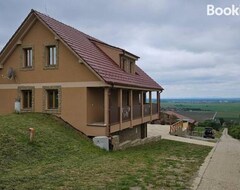 Toàn bộ căn nhà/căn hộ Vinarsky Dom U Kriza (Skalica, Slovakia)