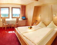 Hotel Eckartauerhof (Mayrhofen, Avusturya)