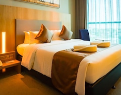 Greens Hotel & Suites (Bintulu, Malaysia)