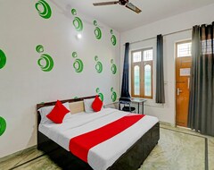 Oyo 73753 Hotel Park View (Meerut, India)