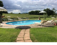 Hotel Asa Di Catia Is A Nice Farmhouse With Private Pool Situated In The Heart Of The Val Di Chiana Countr (Cortona, Italien)