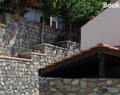 Koko talo/asunto Village Gem Peledri Studio (Lemesos, Kypros)
