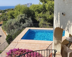 Cijela kuća/apartman Well Maintained Villa With Pool And Garden, Beach, Panoramic Sea Views (Senija, Španjolska)