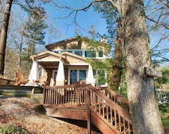 Toàn bộ căn nhà/căn hộ Pjs Cedar Cabin - Luxury-rustic At Its Best! (Spring Lake, Hoa Kỳ)