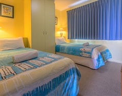 Hotel Pandanus Palms Holiday Resort (North Stradbroke Island, Australia)