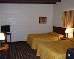Khách sạn Stanlunds Inn and Suites (Borrego Springs, Hoa Kỳ)