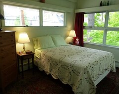 Hele huset/lejligheden Waterfront, Central A/c, Luxury, Waterfall, Walk To N. Conway, Pets Considered. (North Conway, USA)