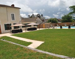 Koko talo/asunto Le Santuaire: Luxury Villa With Heated Swimming Pool And Many More Amenities! (Saint-Saud-Lacoussière, Ranska)