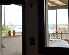 Tüm Ev/Apart Daire Seafront Apartment On The First Floor, With Large Terrace, In A Renovated House (Ravenna, İtalya)