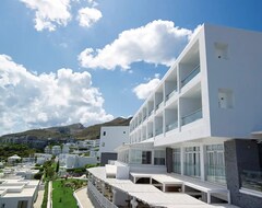 Dimitra Beach Hotel & Suites (Agios Fokas, Grecia)
