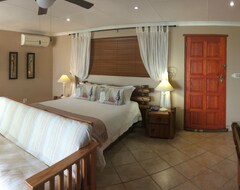 Khách sạn 18 On Kloof Guest House (Gordons Bay, Nam Phi)