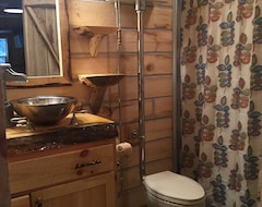 Casa/apartamento entero Bonnies City Cabin-madisons Only Log Cabin Rental (Madison, EE. UU.)