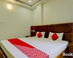 Hotel Oyo Flagship 81446 Royal Tower Lodge (Malappuram, Indija)