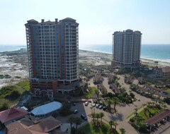 Tüm Ev/Apart Daire Luxury Resort & Spa - Fantastic Gulf & Bay View, 2 Beach Chairs Incl (Gulf Breeze, ABD)