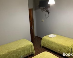 Hotelli Hotel Nuevo Trento (La Banda, Argentiina)