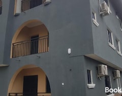 Cijela kuća/apartman 3jd Lavishly Furnished 1-bed Apt (Lagos, Nigerija)