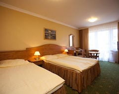 Hotel Polaris Iii (Swinoujscie, Polonya)