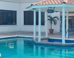 Entire House / Apartment Casa Dentro Del Campo De Golf (Comayagua, Honduras)