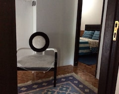Hotelli Charneca Guest House (Almada, Portugali)