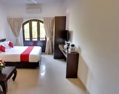 Hotel Calangute Grande (Calangute, Hindistan)