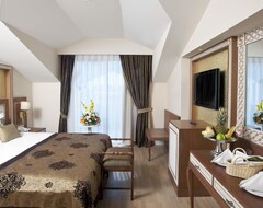 Hotel Crystal Palace Luxury Resort & Spa (Side, Turquía)