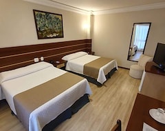 Hotelli Hotel Lang Palace (Chapecó, Brasilia)