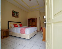Hotel OYO 2177 Trikora Indah Residence (Palembang, Indonesia)