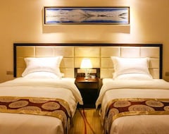 Dt. Granado Hotel (Daocheng, Çin)
