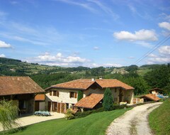 Cijela kuća/apartman Find Yourself In The Countryside With Family Or Friends (Montmiral, Francuska)